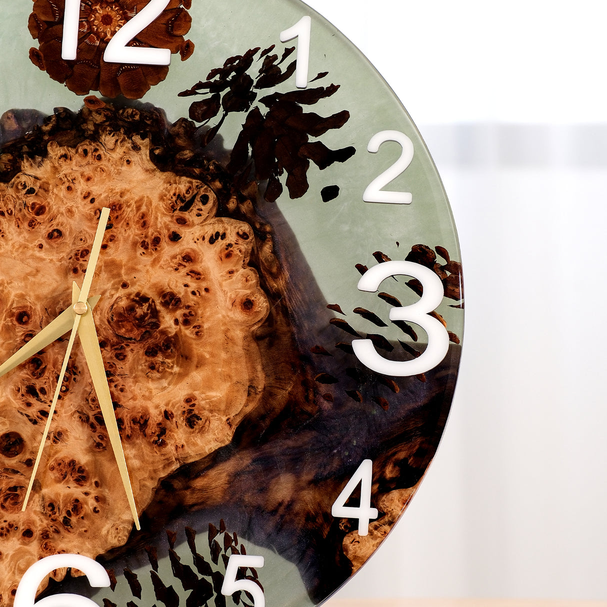 Elite Poplar Wood Burl & Dried Flower - Pine Nut Epoxy Resin Clock EWC-09 - 16''