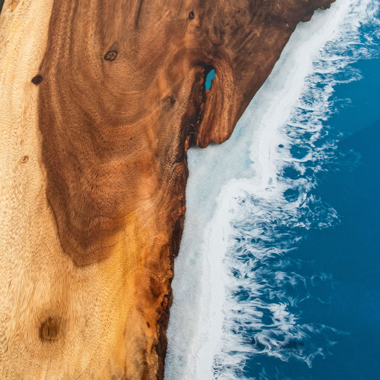 ECT-12_epoxy_dinner_table