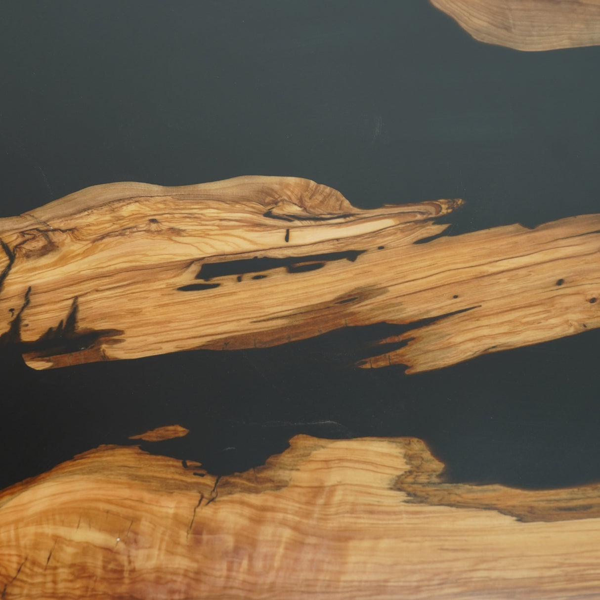 black epoxy river table ECT-74