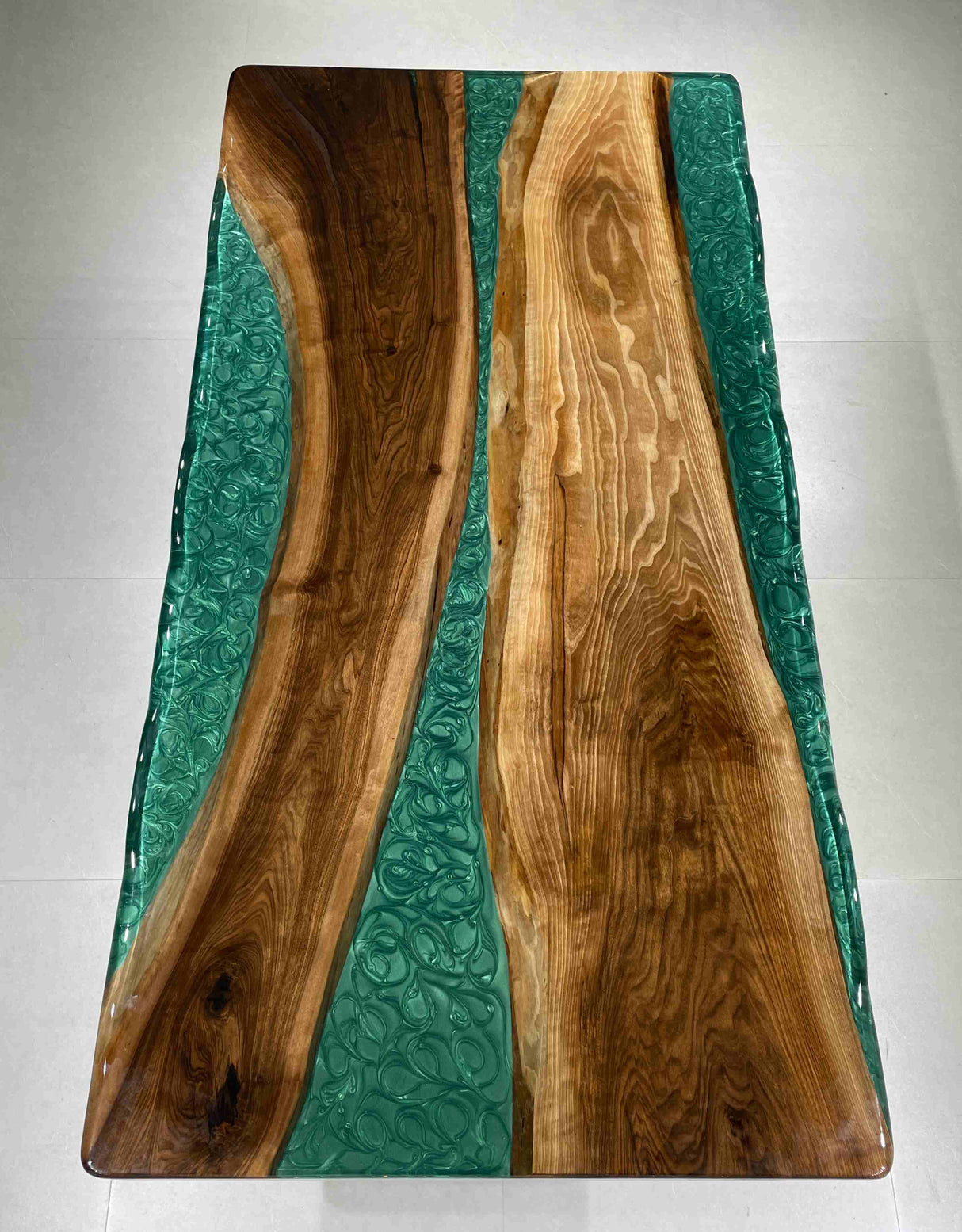 In-Stock Black Walnut Green Epoxy Resin Dining Table 48" × 96"