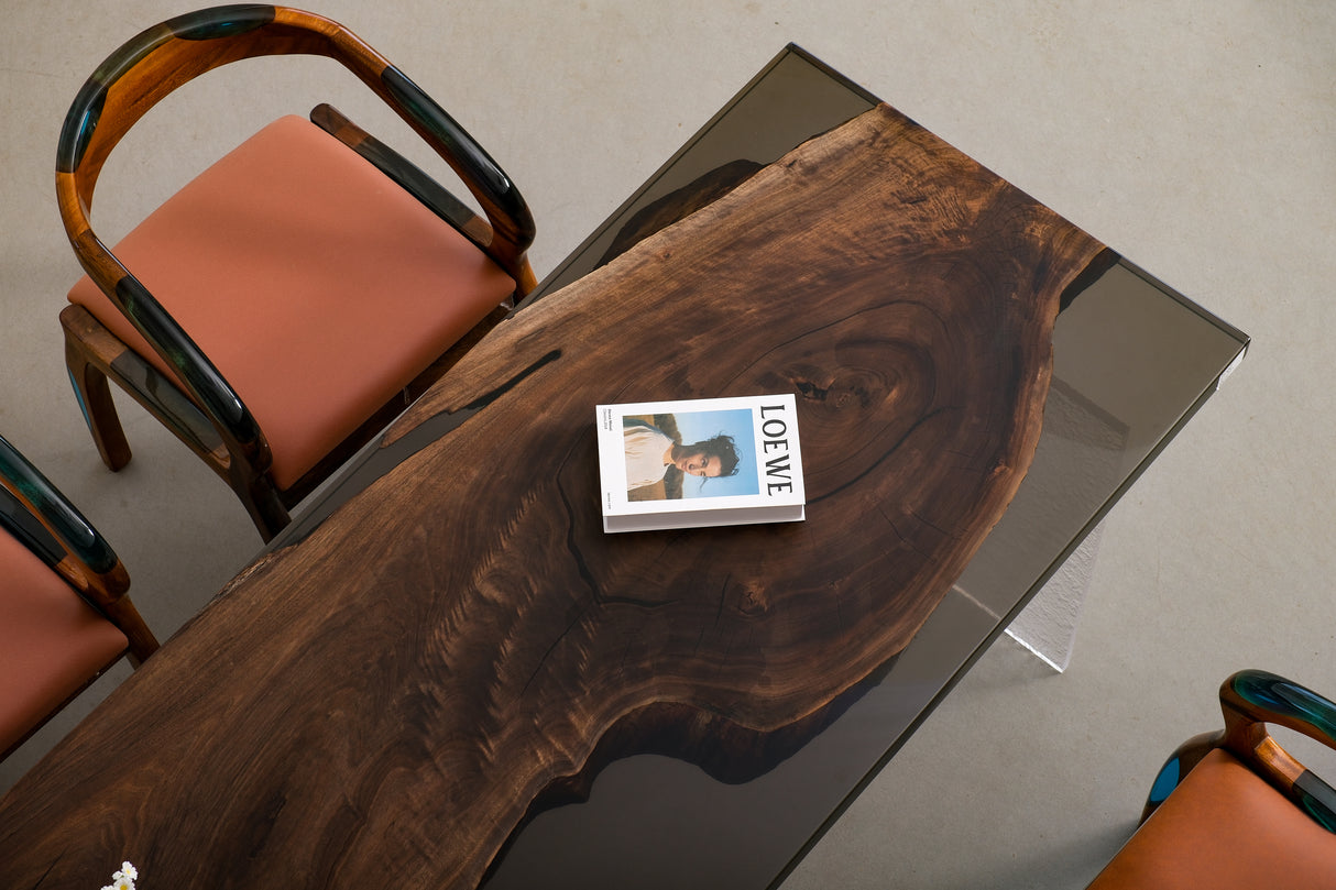 retangular-black-walnut-epoxy-resin-table