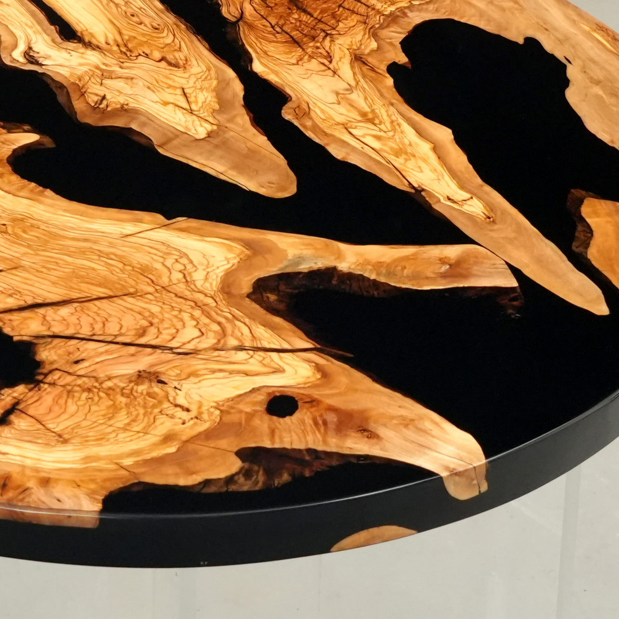 Elite Olive Wood & Black Epoxy Round Table ECT-127