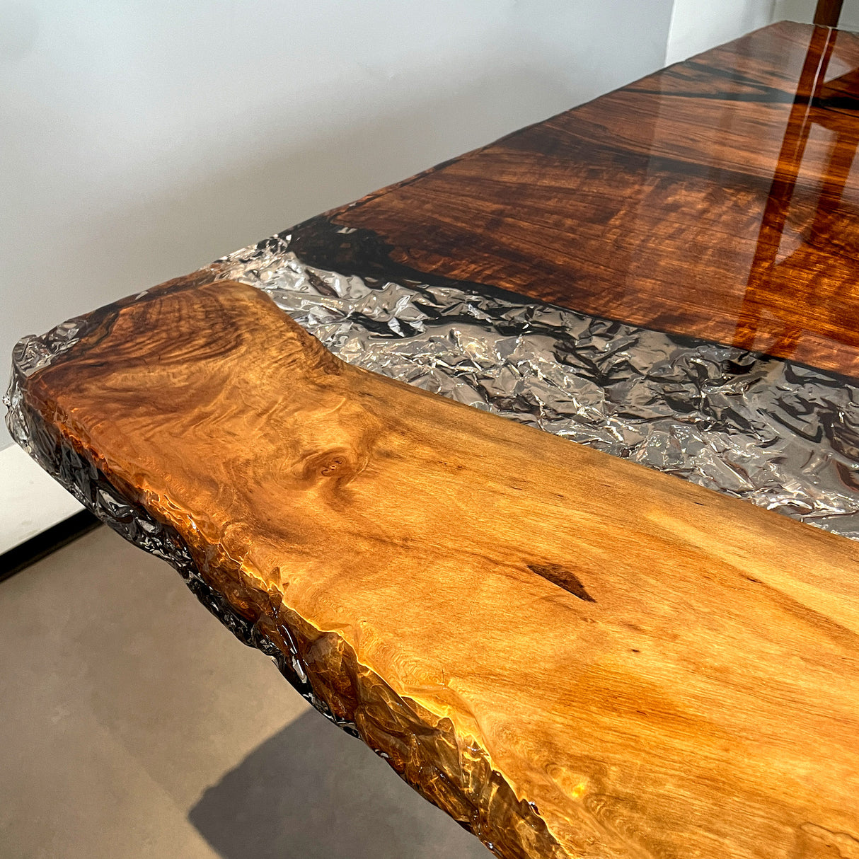 Elite Black Walnut and Clear Crystalline Epoxy Dining Table ECT-149