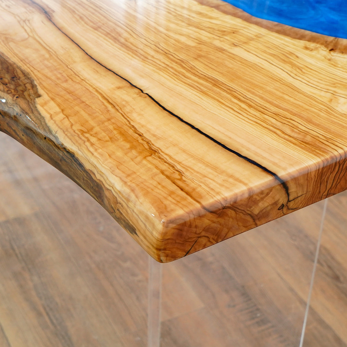 Elite Natural Olive & Flowing Ocean Blue Epoxy Resin Dining Table ECT-174