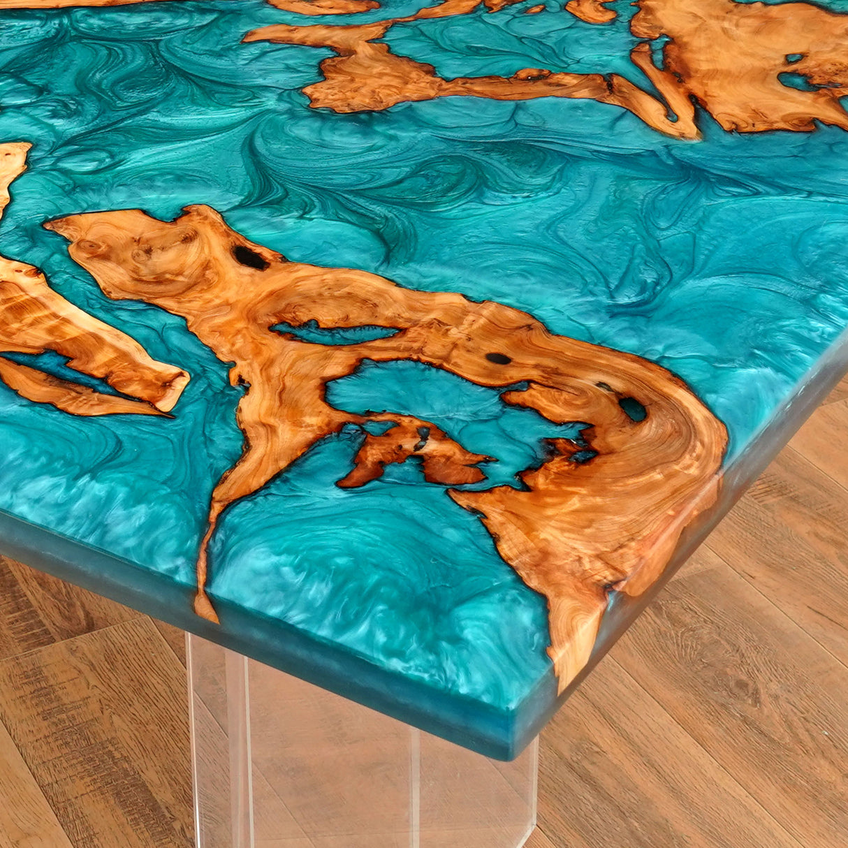 Elite Custom Cunninghamia Green Resin Wood Dining Table ECT-83
