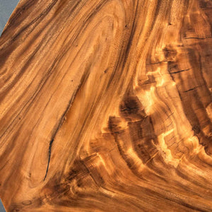 round edges on an epoxy resin table